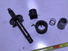 Load image into Gallery viewer, 1982 Honda XL XR 80 Kick Starter Shaft Gear Engine Start Foot Kicker