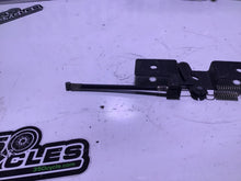 Load image into Gallery viewer, HONDA VF700F 1985 Rear Seat Latch & Cable