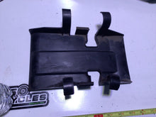 Load image into Gallery viewer, 1985 - 1986 Honda Magna VF700C ignition Coil plastic cover