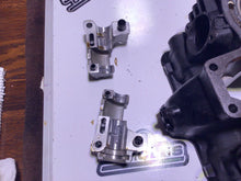 Load image into Gallery viewer, 1985 85 86 Honda VF700 Magna OEM Cylinder Head cam keeper Engine Top End