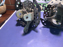 Load image into Gallery viewer, 03-08 SUZUKI LTZ400 KFX DVX 400 Right Front Hub Spindle OTR