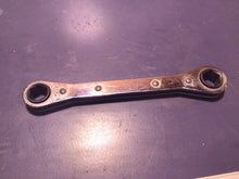 Load image into Gallery viewer, Snap On 1/2-9/16 6PT Ratcheting Wrench R1618SC