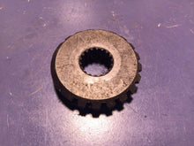 Load image into Gallery viewer, 1986 Suzuki quadsport lt230 S Kicker Starter Hardware Gear 46-22a-d