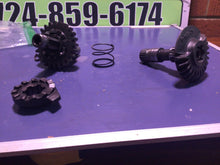 Load image into Gallery viewer, 1986 Suzuki quadsport lt230 Start Shaft Kicker Starter Hardware Gear Suzuki L