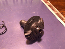 Load image into Gallery viewer, 1986 Suzuki quadsport lt230 Start Shaft Kicker Starter Hardware Gear Suzuki L