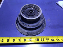 Load image into Gallery viewer, 1991 HONDA XR200R Front Wheel Hub