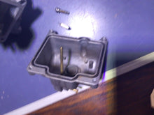 Load image into Gallery viewer, 1993 90-96 Honda CR250R Carburetor Carb Intake 16100-KZ3 NICE PJ