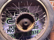 Load image into Gallery viewer, 1970 Triumph T100C Daytona Twin T100 T100R TR5T Trophy *2498 FRONT WHEEL BRAKE