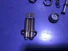 Load image into Gallery viewer, 1970 Triumph T100C Daytona Twin T100 T100R TR5T Trophy OIL PUMP PUSH RODS MISC