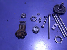 Load image into Gallery viewer, 1970 Triumph T100C Daytona Twin T100 T100R TR5T Trophy OIL PUMP PUSH RODS MISC