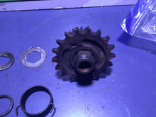 Load image into Gallery viewer, 1968-1970 Triumph T100 500ccTransmission Front Sprocket Outtput Gear Kick spring