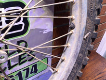 Load image into Gallery viewer, Honda CR125R CR125 1995 1996 1997 Front Wheel Rim Hub 21x1.60 44650-MAC-680