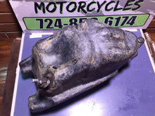 Load image into Gallery viewer, 2003-2005 Kawasaki KX125 KX250 OEM Gas Tank Fuel Line Petcock