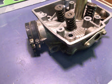 Load image into Gallery viewer, 2005 HONDA CRF450R ENGINE MOTOR CYLINDER HEAD valves intake exhaust
