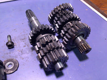 Load image into Gallery viewer, 2005 HONDA CRF450R OEM ENGINE TRANSMISSION TRANNY ASSEMBLY GEARS 23210-MEN-A00