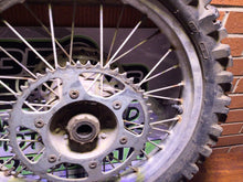 Load image into Gallery viewer, 1998 97-99 CR250R CR125R OEM J19X2.15 REAR WHEEL HUB ROTOR ASSEMBLY RIM