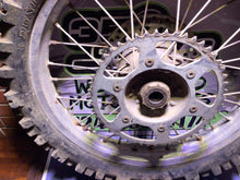 Load image into Gallery viewer, 1998 97-99 CR250R CR125R OEM J19X2.15 REAR WHEEL HUB ROTOR ASSEMBLY RIM