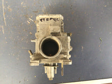 Load image into Gallery viewer, 1987 SUZUKI RM 125 FLATSLIDE MIKUNI CARB CARBURETOR BODY