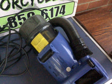 Load image into Gallery viewer, Shark Handheld Bagless Cyclonic Vacuum Cleaner Lightweight. Model V15Z