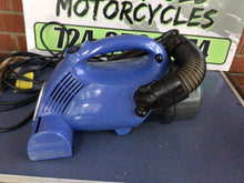 Load image into Gallery viewer, Shark Handheld Bagless Cyclonic Vacuum Cleaner Lightweight. Model V15Z