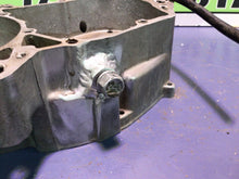Load image into Gallery viewer, 2005 2006 2007 KAWASAKI KX250 RIGHT ENGINE MOTOR CRANKCASE CRANK CASES