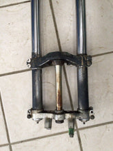 Load image into Gallery viewer, 1987 Kawasaki KX125 43 mm Front Fork Set Left Right Forks 44001-1643 KX 125 87