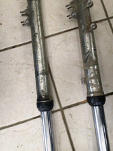 Load image into Gallery viewer, 1987 Kawasaki KX125 43 mm Front Fork Set Left Right Forks 44001-1643 KX 125 87