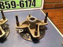 Load image into Gallery viewer, YAMAHA Banshee Warrior 350 front hubs & brake rotors 1987-1989