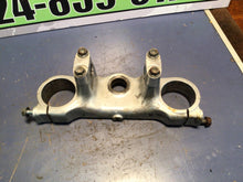 Load image into Gallery viewer, Kawasaki KDX 200 Top Triple Tree 43mm 1989-92