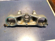 Load image into Gallery viewer, Kawasaki KDX 200 Top Triple Tree 43mm 1989-92