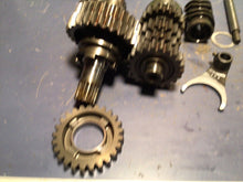 Load image into Gallery viewer, 2005 05-07 SUZUKI RMZ450 RMZ 450 Transmission Tranny Gears Shaft Shift Forks