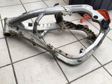 Load image into Gallery viewer, Suzuki RM-Z450 - Stock Main Frame Chassis - 2005 RMZ 450 OEM BOS ONLY RMZ450