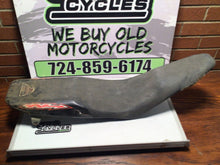 Load image into Gallery viewer, 03-05 YAMAHA YZ250F YZ450F YZ 250F OEM FOAM PAN SEAT SADDLE RAILS BAS