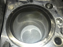 Load image into Gallery viewer, 2006 Suzuki GS500FH Cylinders