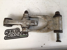 Load image into Gallery viewer, 1995 SUZUKI RM 250 RM250 OEM REAR SHOCK LINKAGE SWINGARM LINKS