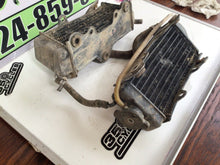 Load image into Gallery viewer, 1988 Honda CR125 Radiators And Hoses Left Right Honda CR125R Radiators