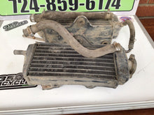 Load image into Gallery viewer, 1988 Honda CR125 Radiators And Hoses Left Right Honda CR125R Radiators