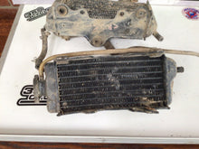 Load image into Gallery viewer, 1988 Honda CR125 Radiators And Hoses Left Right Honda CR125R Radiators