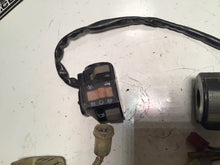 Load image into Gallery viewer, 2003 Yamaha Warrior 350 RIGHT HANDLE BAR KILL OFF START SWITCH SWITCHES