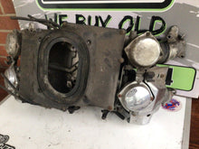 Load image into Gallery viewer, HONDA 84 1984 GL1200 GOLDWING ASPENCADE 1200 CARBS THROTTLE BODY CARBURETOR ASSY