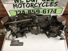 Load image into Gallery viewer, HONDA 84 1984 GL1200 GOLDWING ASPENCADE 1200 CARBS THROTTLE BODY CARBURETOR ASSY