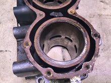 Load image into Gallery viewer, 1993 Yamaha WaveRunner 3 650 Cylinders