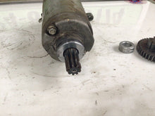 Load image into Gallery viewer, 99 00 01 02 03 04 YAMAHA TTR 225 TTR225 OEM STARTER IDLER GEAR GOOD! Starter