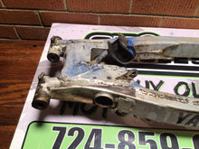 Load image into Gallery viewer, 1999-2004 2003 YAMAHA TTR225 REAR SWINGARM TTR 225 SWING ARM