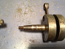 Load image into Gallery viewer, 1994 KAWASAKI 95-97 KX100 91-97 KX80 OEM ENGINE MOTOR CRANKSHAFT CRANK SHAFT