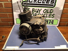 Load image into Gallery viewer, 1986 Honda XR80r Xr80 Engine Bottom End Block Crankcase motor 80cc cylinder