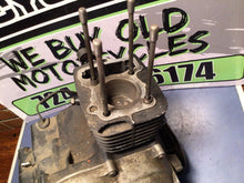 Load image into Gallery viewer, 1986 Honda XR80r Xr80 Engine Bottom End Block Crankcase motor 80cc cylinder