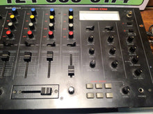Load image into Gallery viewer, Radio Shack Optimus Stereo Sound Mixer Sound Effect Echo SSM-1750 DJ Mic Input.