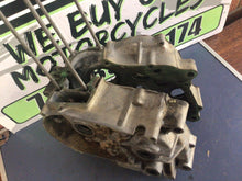 Load image into Gallery viewer, 1993 HONDA XR80R LEFT RIGHT CRANKCASE CRANK CASES 11100-176-020 11100-GCR-000