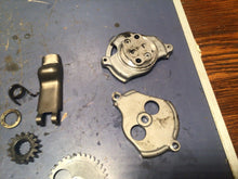 Load image into Gallery viewer, ✅ 1990 - 2003 Honda XR80R XR 80 Oil Pump Gear Shaft OEM 1993 primary gear shift